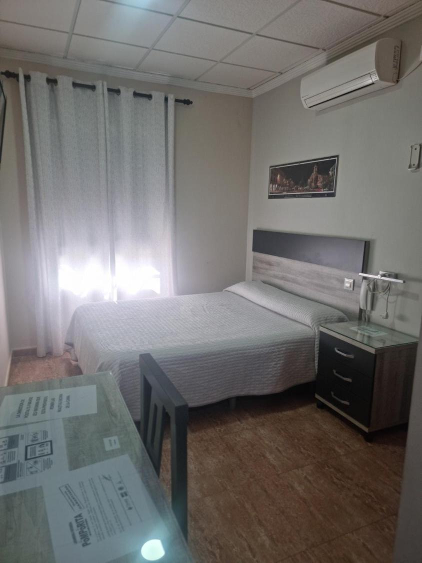 Hostal Restaurante El Paraiso Don Benito Zewnętrze zdjęcie