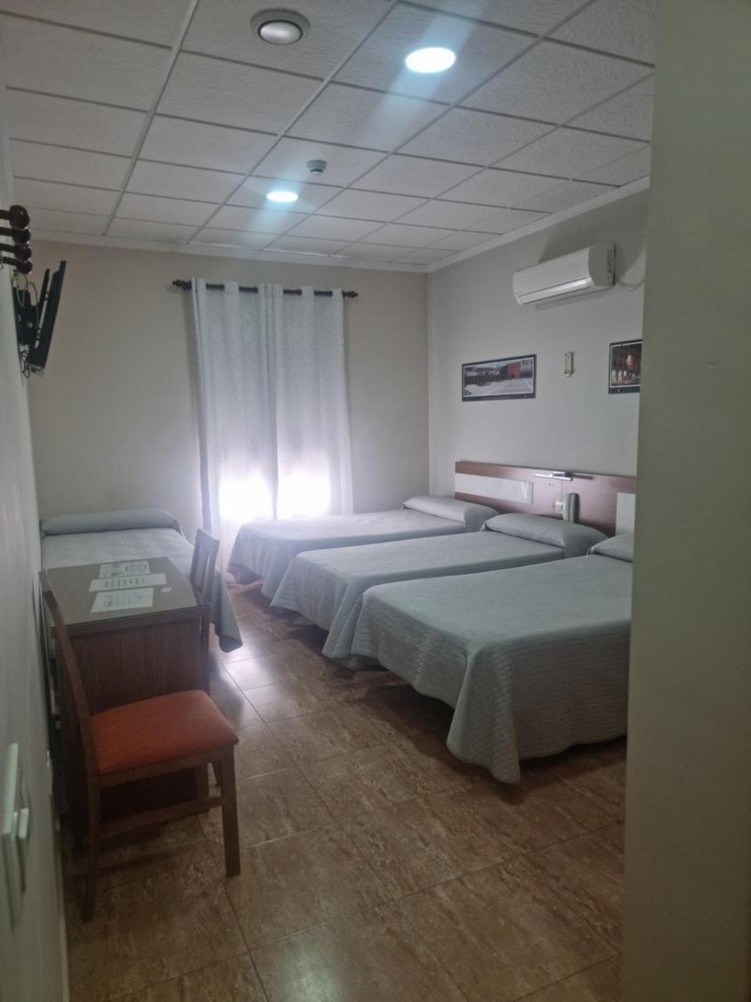 Hostal Restaurante El Paraiso Don Benito Zewnętrze zdjęcie