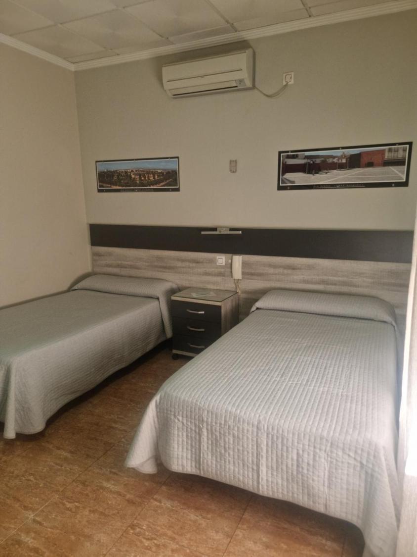 Hostal Restaurante El Paraiso Don Benito Zewnętrze zdjęcie