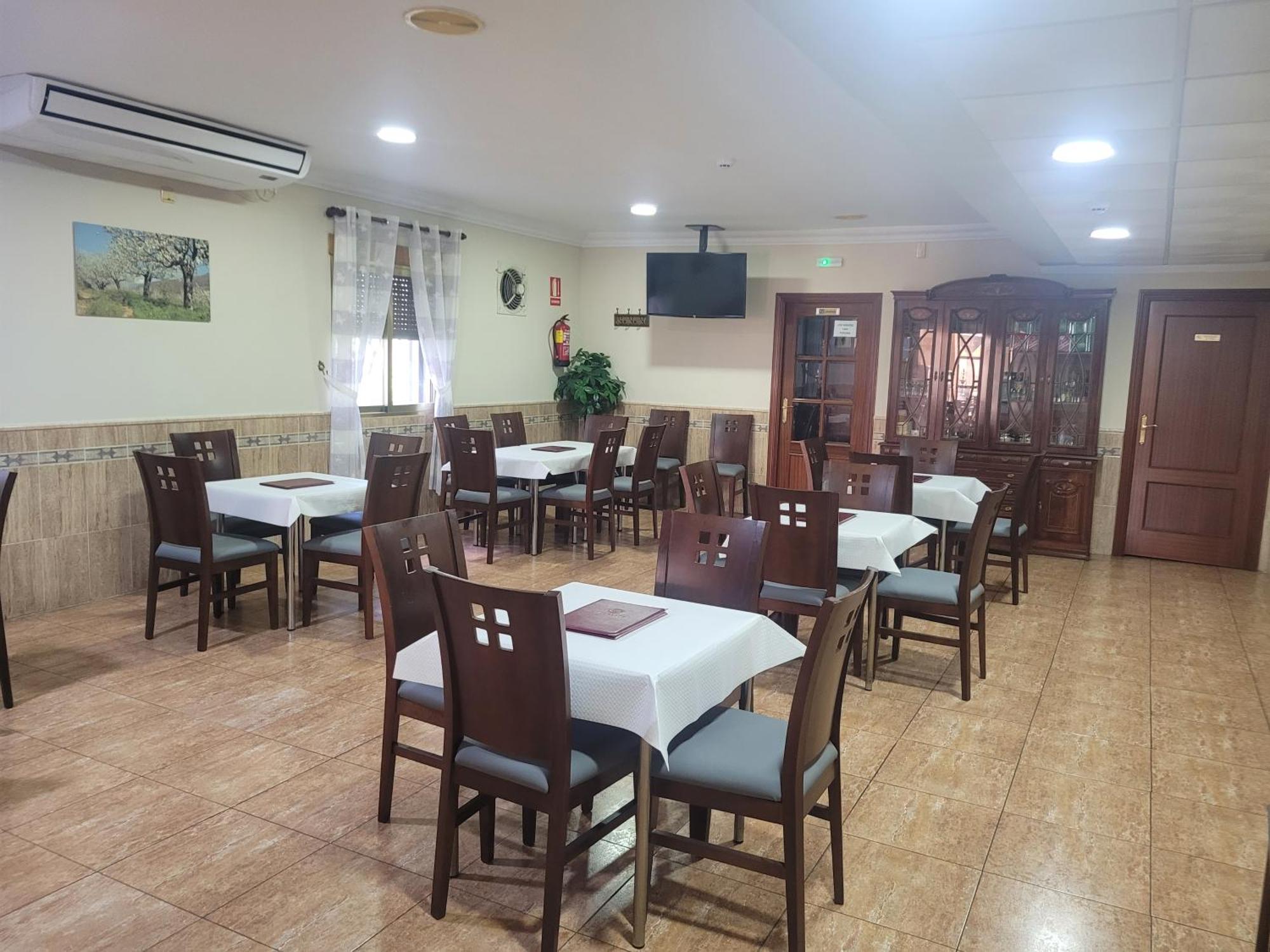 Hostal Restaurante El Paraiso Don Benito Zewnętrze zdjęcie
