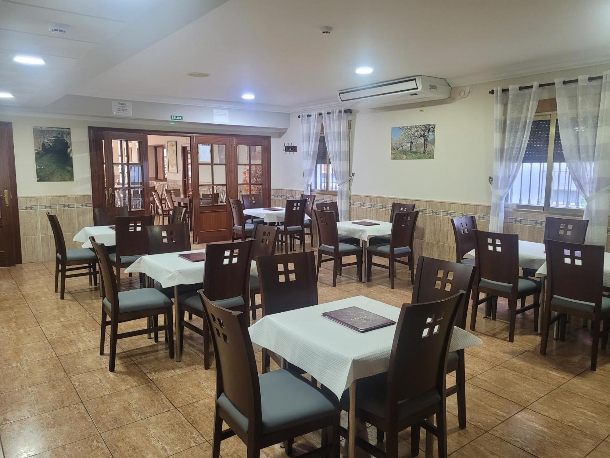 Hostal Restaurante El Paraiso Don Benito Zewnętrze zdjęcie